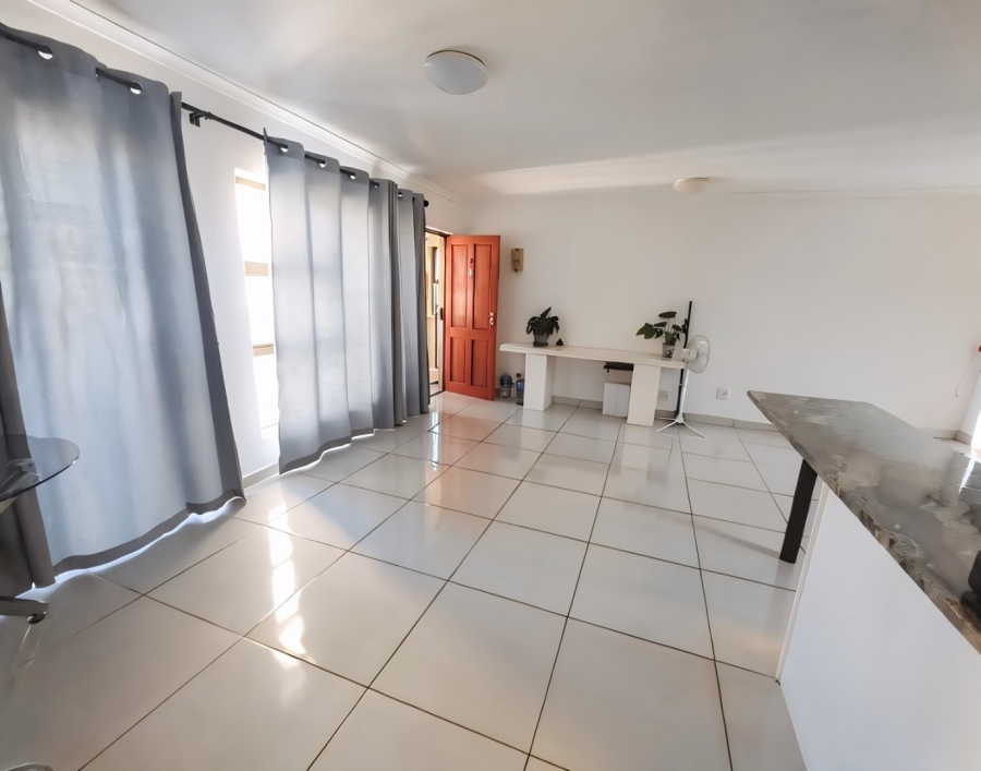 To Let 2 Bedroom Property for Rent in Parklands Western Cape